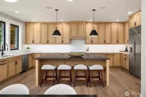7321 48th Avenue NE Seattle WA 98115