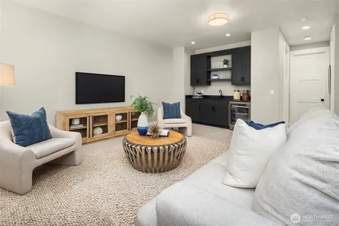 7321 48th Avenue NE Seattle WA 98115
