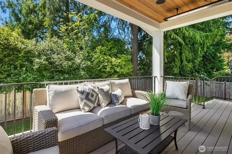 7321 48th Avenue NE Seattle WA 98115