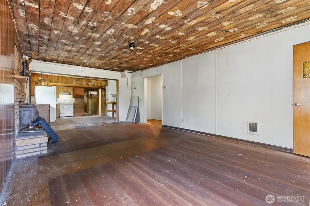 305 N Nenant Street Bucoda WA 98530