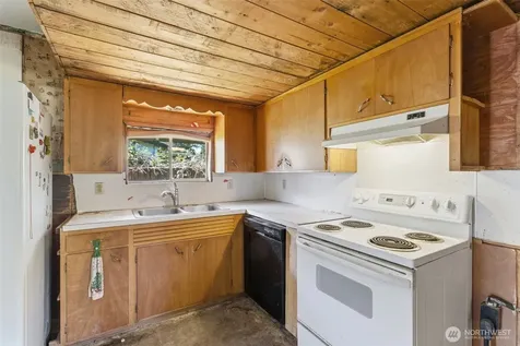 305 N Nenant Street Bucoda WA 98530