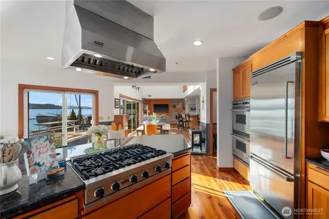 26 N Salmon Beach Tacoma WA 98407