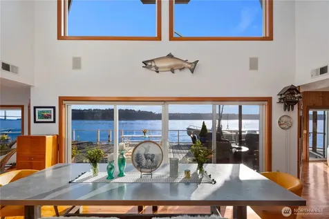 26 N Salmon Beach Tacoma WA 98407