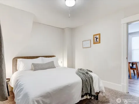 1626 39th Avenue E Seattle WA 98112