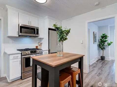 1626 39th Avenue E Seattle WA 98112