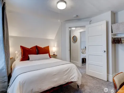 1626 39th Avenue E Seattle WA 98112