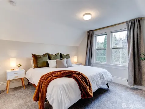 1626 39th Avenue E Seattle WA 98112