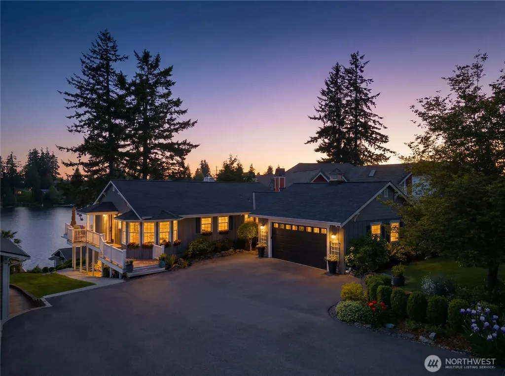 7110 Vandermark Road E Bonney Lake WA 98391