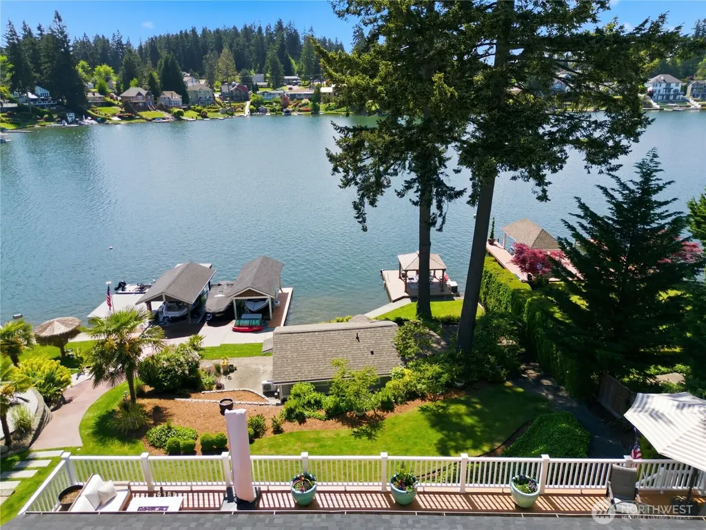 7110 Vandermark Road E Bonney Lake WA 98391