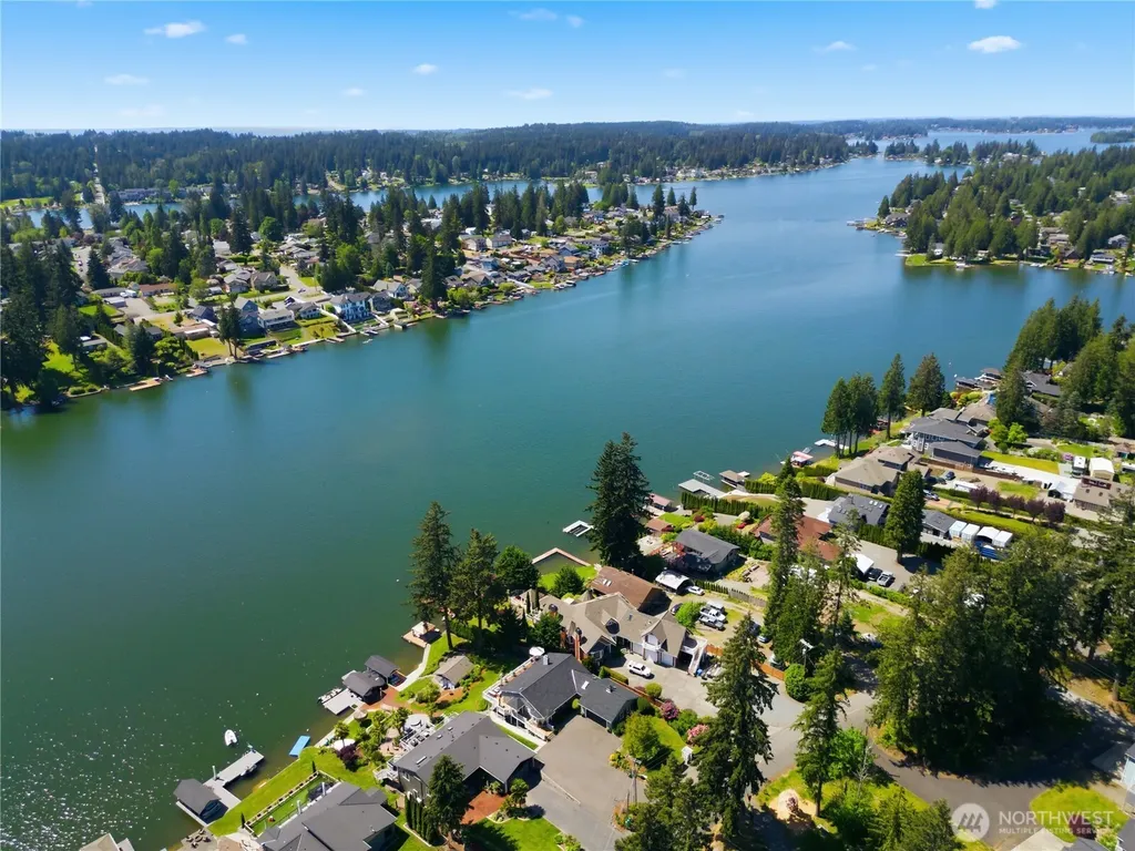 7110 Vandermark Road E Bonney Lake WA 98391