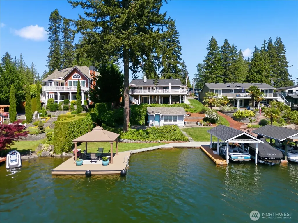 7110 Vandermark Road E Bonney Lake WA 98391