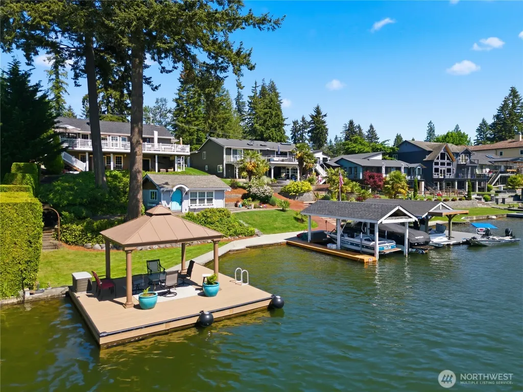 7110 Vandermark Road E Bonney Lake WA 98391