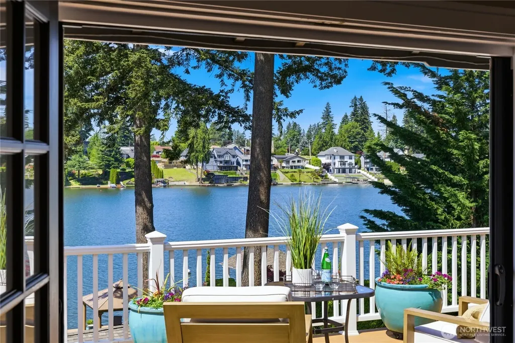 7110 Vandermark Road E Bonney Lake WA 98391