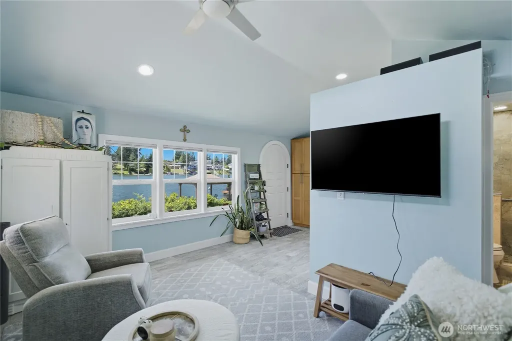7110 Vandermark Road E Bonney Lake WA 98391