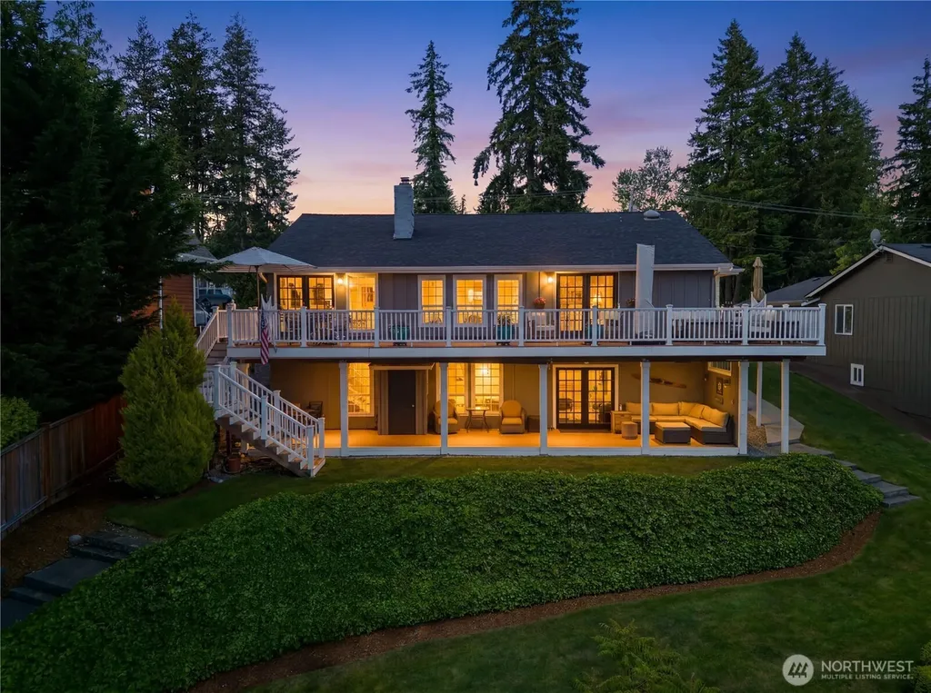 7110 Vandermark Road E Bonney Lake WA 98391