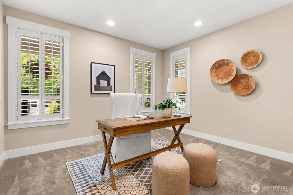 10114 Crescent Valley Drive Gig Harbor WA 98332