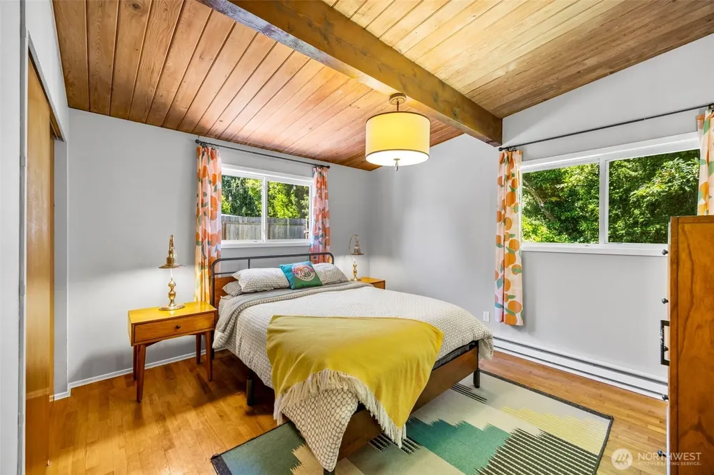 8989 NE Nevada Street Bremerton WA 98311