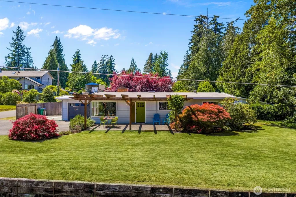 8989 NE Nevada Street Bremerton WA 98311