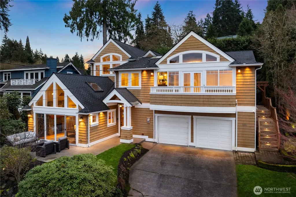 18021 SE 40th Place Bellevue WA 98008