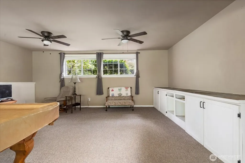 2415 E Cedar Hills Drive Mount Vernon WA 98274