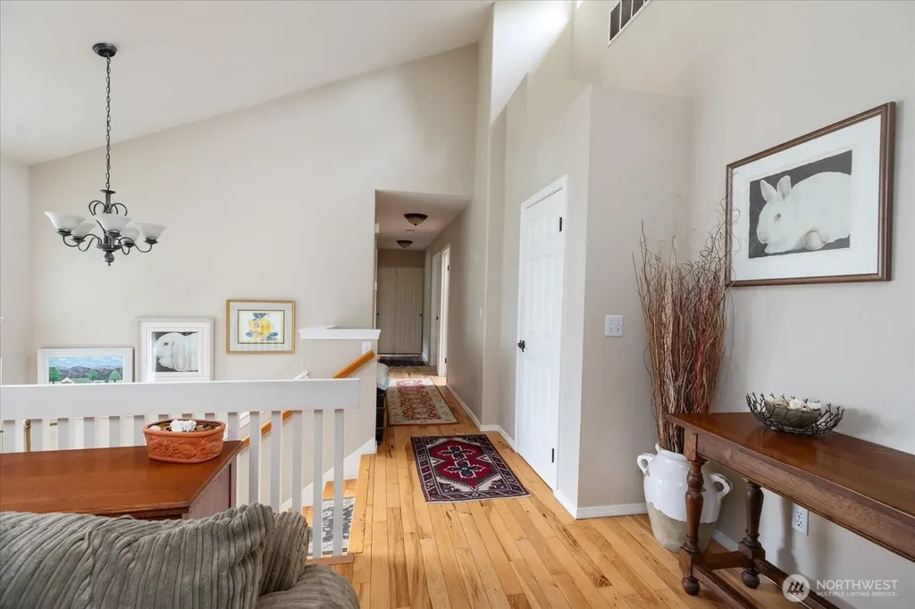 2415 E Cedar Hills Drive Mount Vernon WA 98274