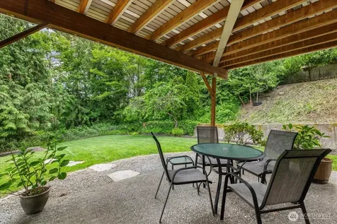 2415 E Cedar Hills Drive Mount Vernon WA 98274