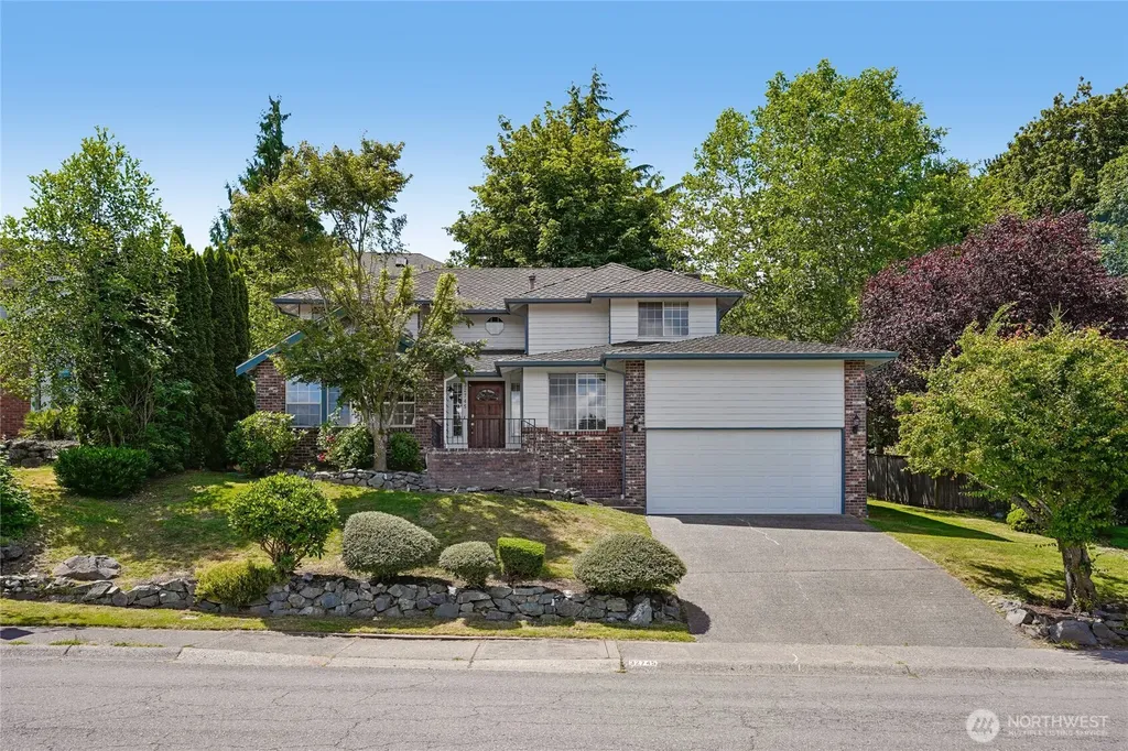 32745 47th Avenue SW Federal Way WA 98023