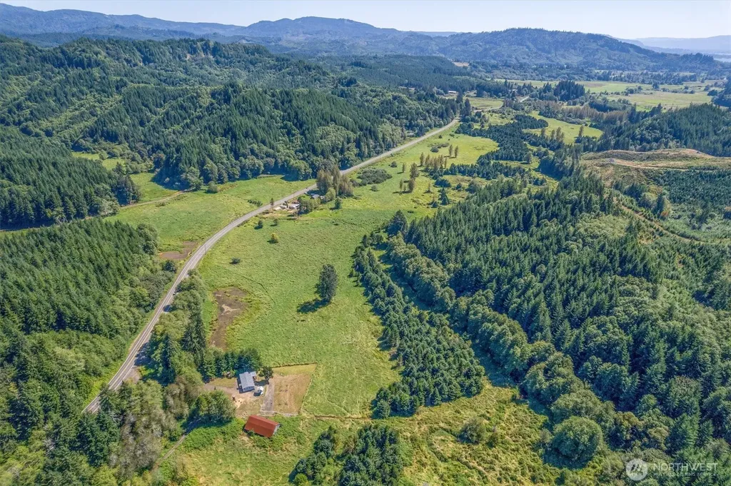 1929 W State Route 4 Skamokawa WA 98647