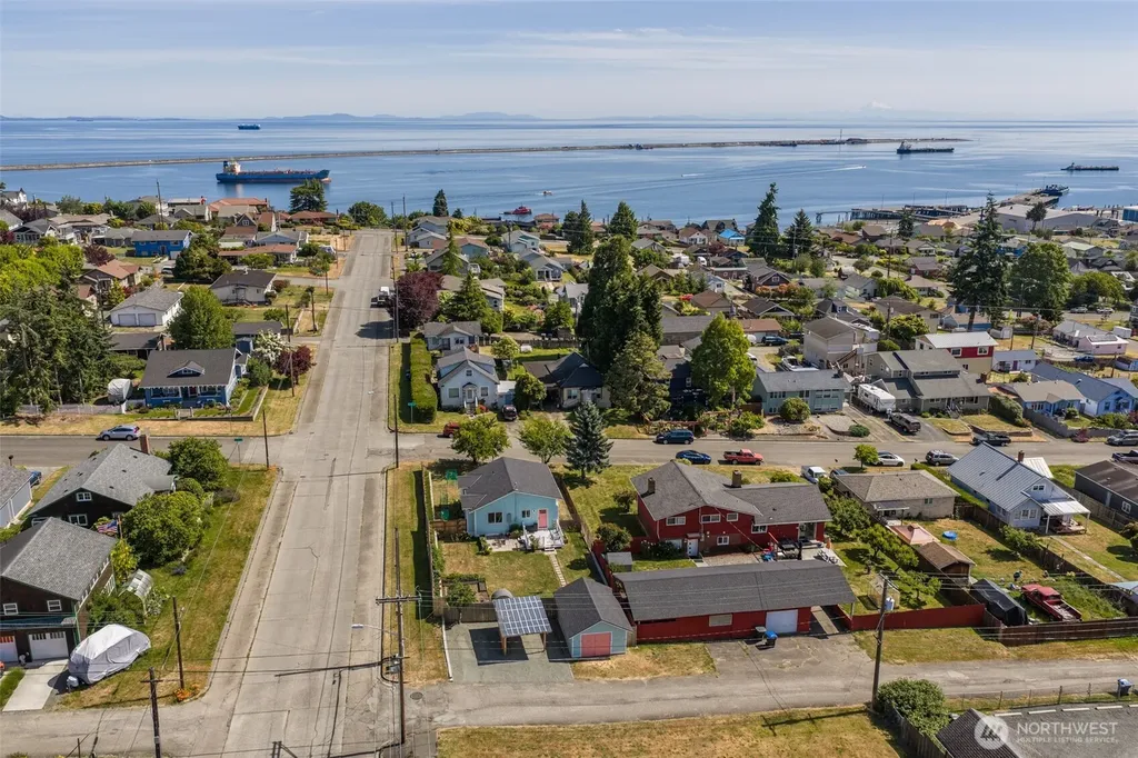940 W 7th Street Port Angeles WA 98363