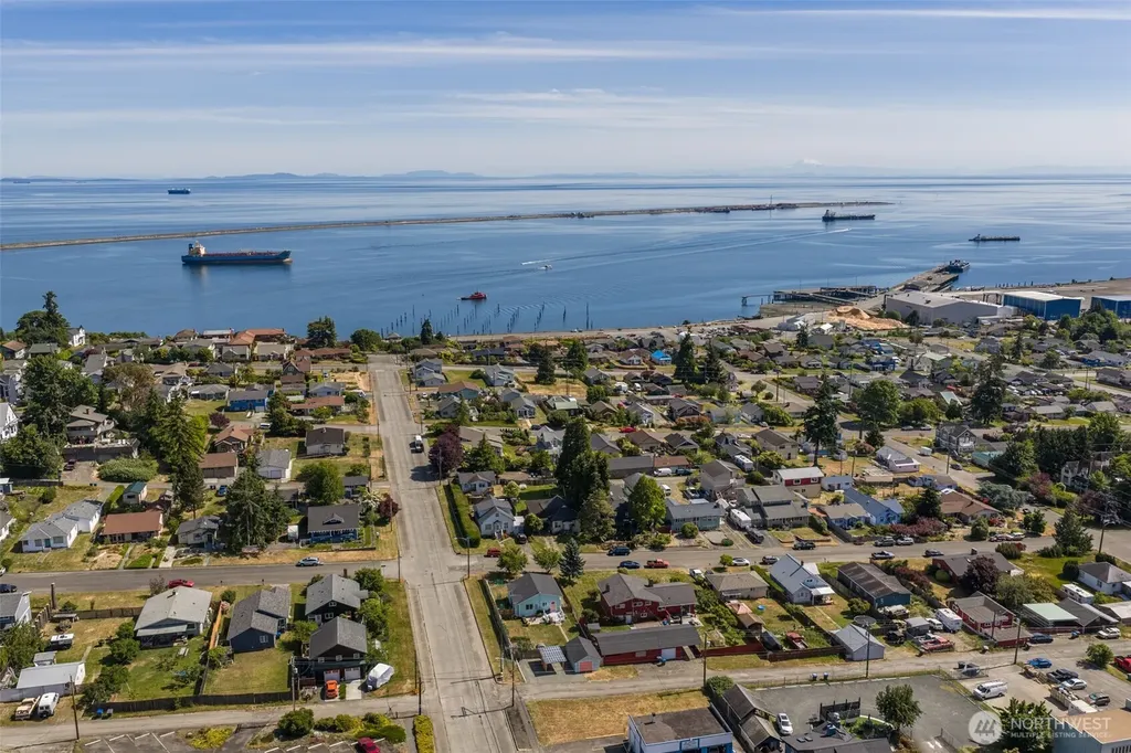 940 W 7th Street Port Angeles WA 98363