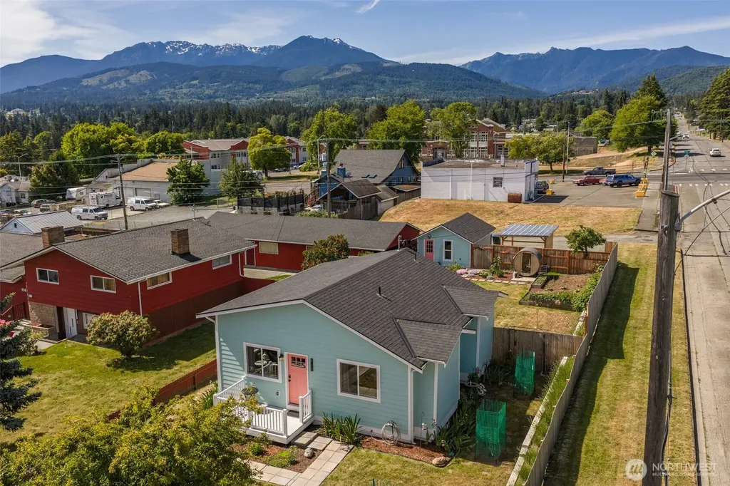940 W 7th Street Port Angeles WA 98363