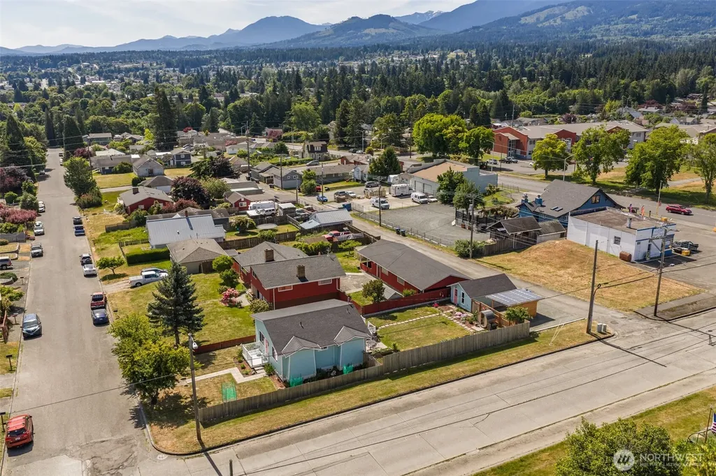 940 W 7th Street Port Angeles WA 98363