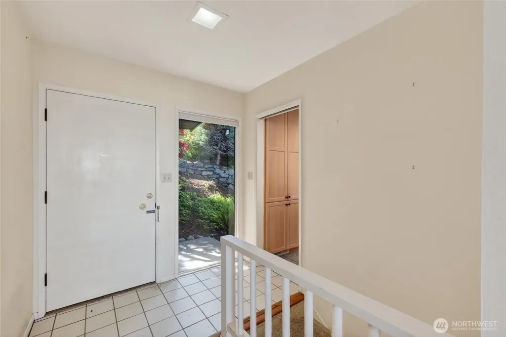 224 Forest Lane Bellingham WA 98225