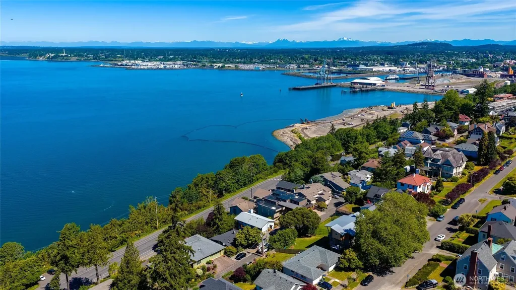 224 Forest Lane Bellingham WA 98225