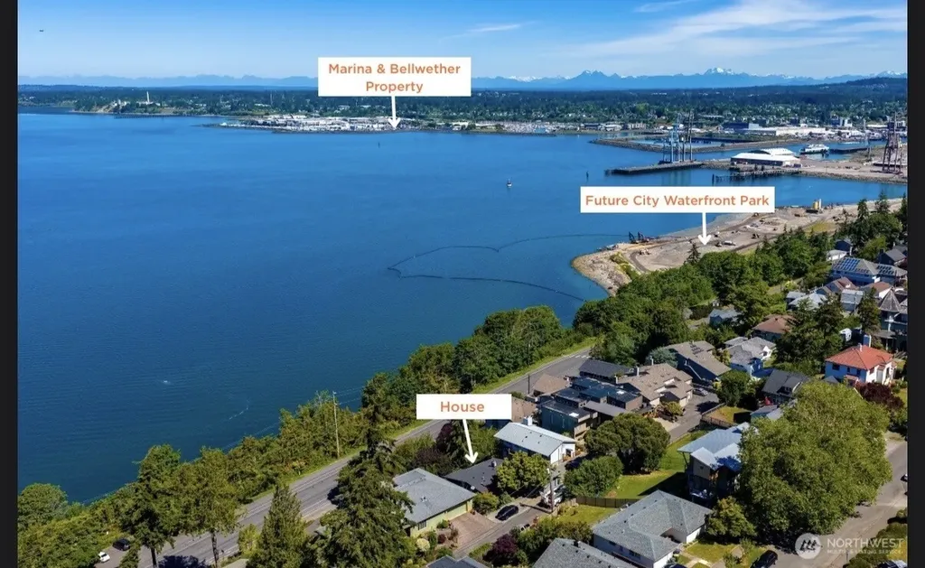 224 Forest Lane Bellingham WA 98225
