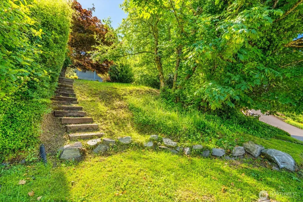 224 Forest Lane Bellingham WA 98225