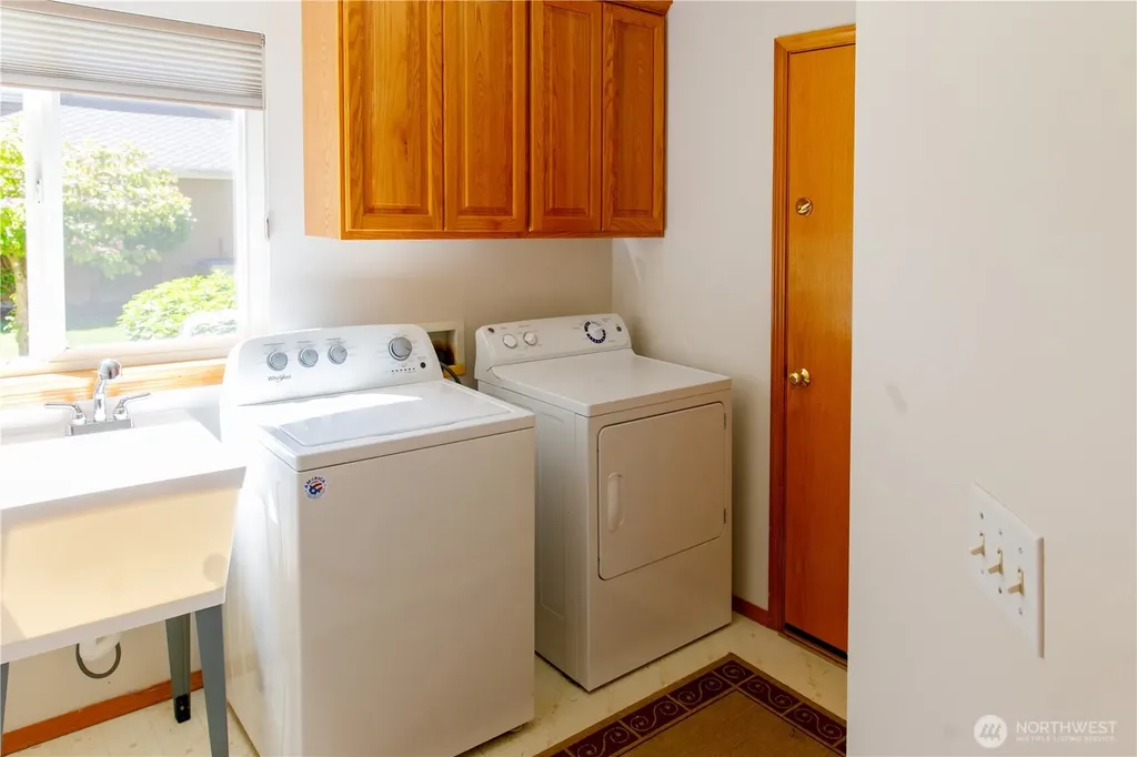 9634 Regency Loop SE Olympia WA 98513