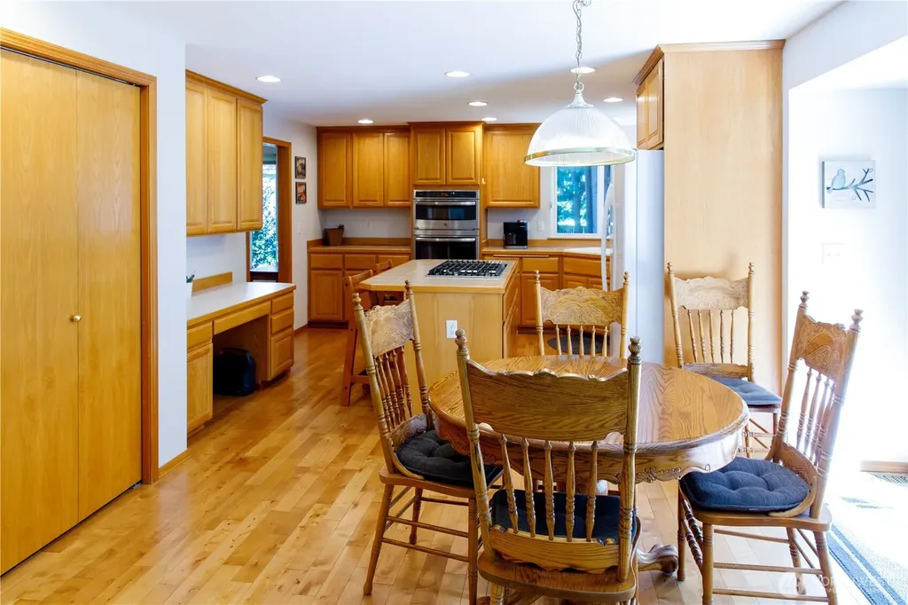 9634 Regency Loop SE Olympia WA 98513