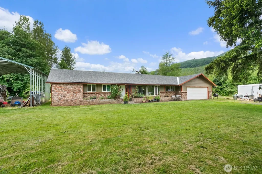 8178 Us Highway 12 Glenoma WA 98336