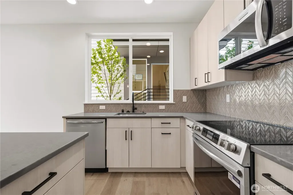 2230 NW 60th Street Seattle WA 98107