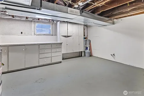 4754 4th Avenue NE Seattle WA 98105