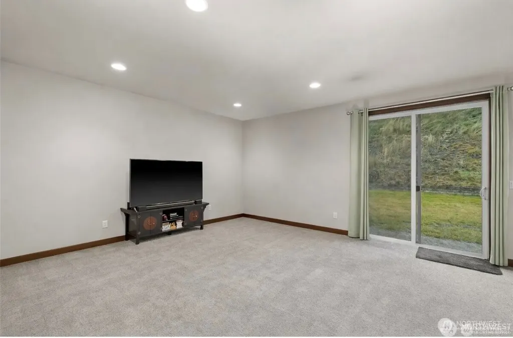 3113 NW Delcon Court East Wenatchee WA 98802