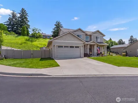 3113 NW Delcon Court East Wenatchee WA 98802
