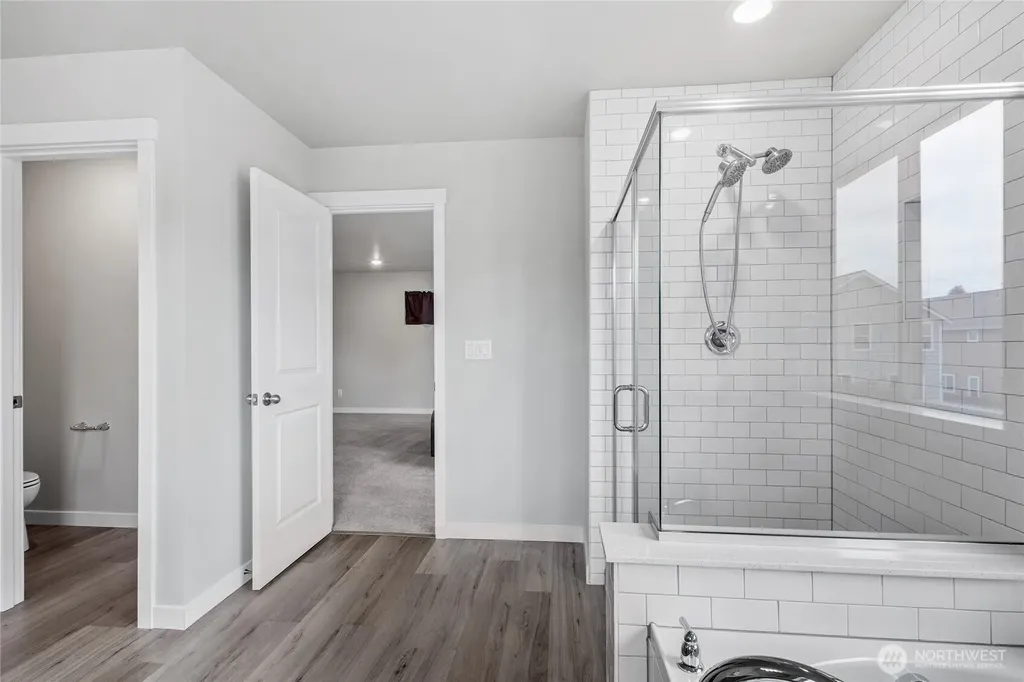 17513 SE 254th Street Covington WA 98042