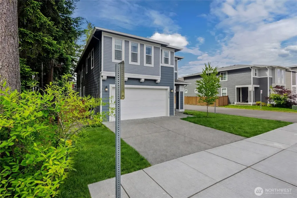 17513 SE 254th Street Covington WA 98042