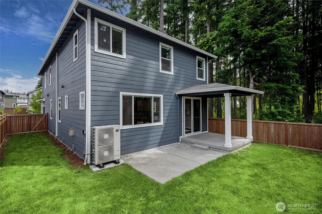 17513 SE 254th Street Covington WA 98042