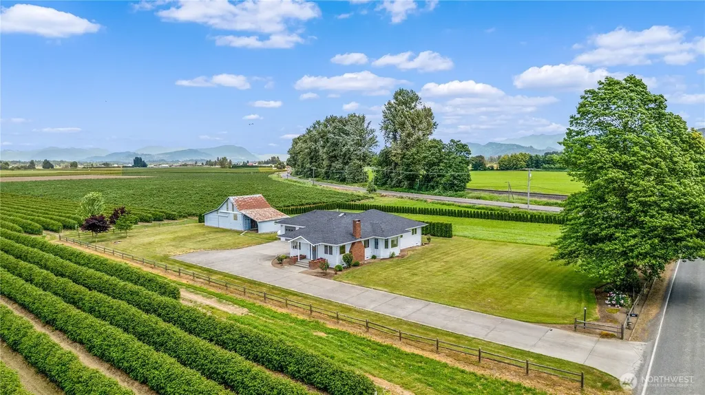 3084 Lindsay Road Everson WA 98247