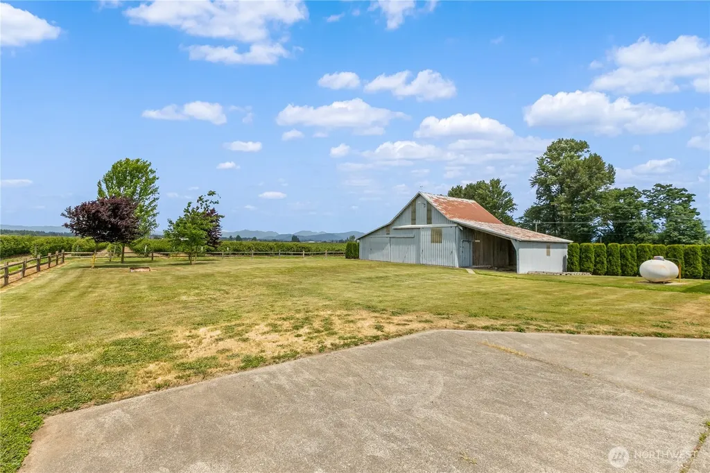 3084 Lindsay Road Everson WA 98247