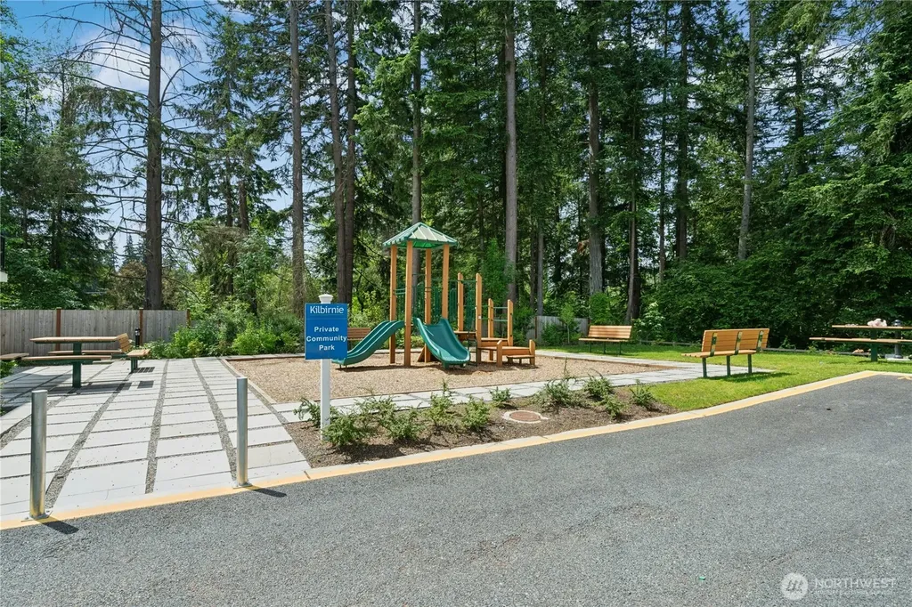 13730 Manor Way Lynnwood WA 98087