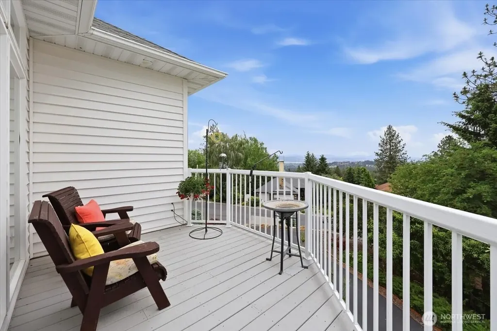 4913 S Bella Vista Drive Veradale WA 99037